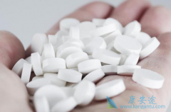 替诺福韦说明书中对成人乙肝患者每日推荐剂量为300mg